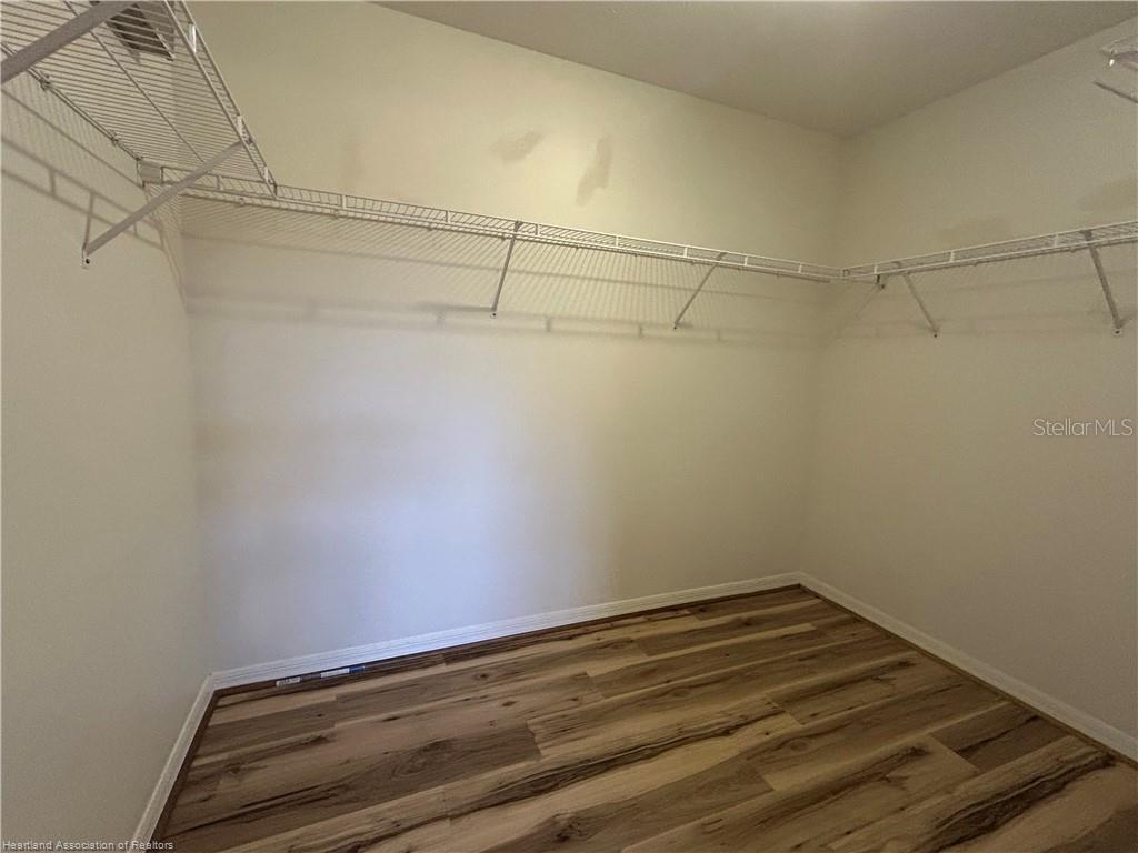 Image 23 of 45 For 6315 Columbus Boulevard