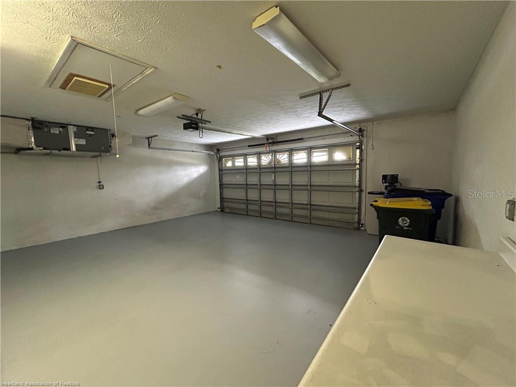 Image 34 of 45 For 6315 Columbus Boulevard