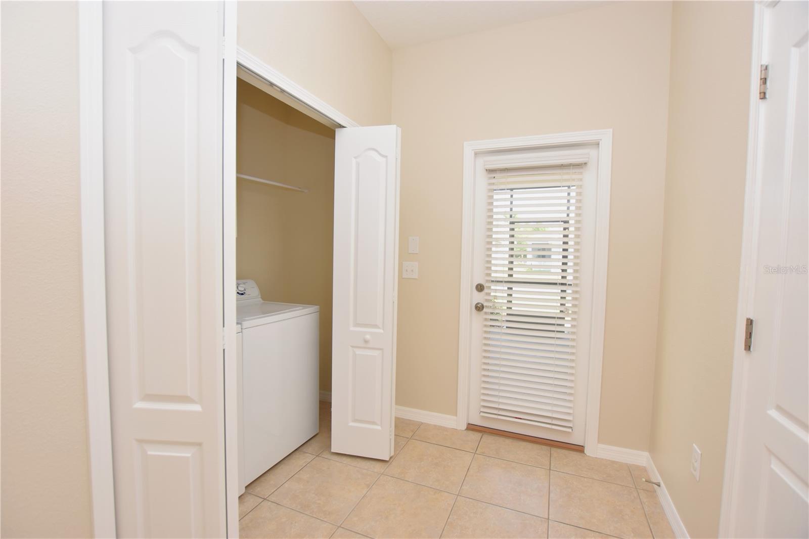 Image 15 of 45 For 1525 Acadia Harbor Place