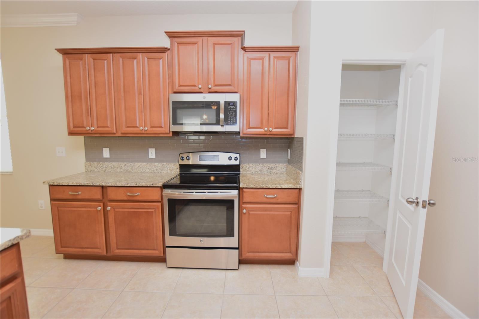 Image 5 of 45 For 1525 Acadia Harbor Place