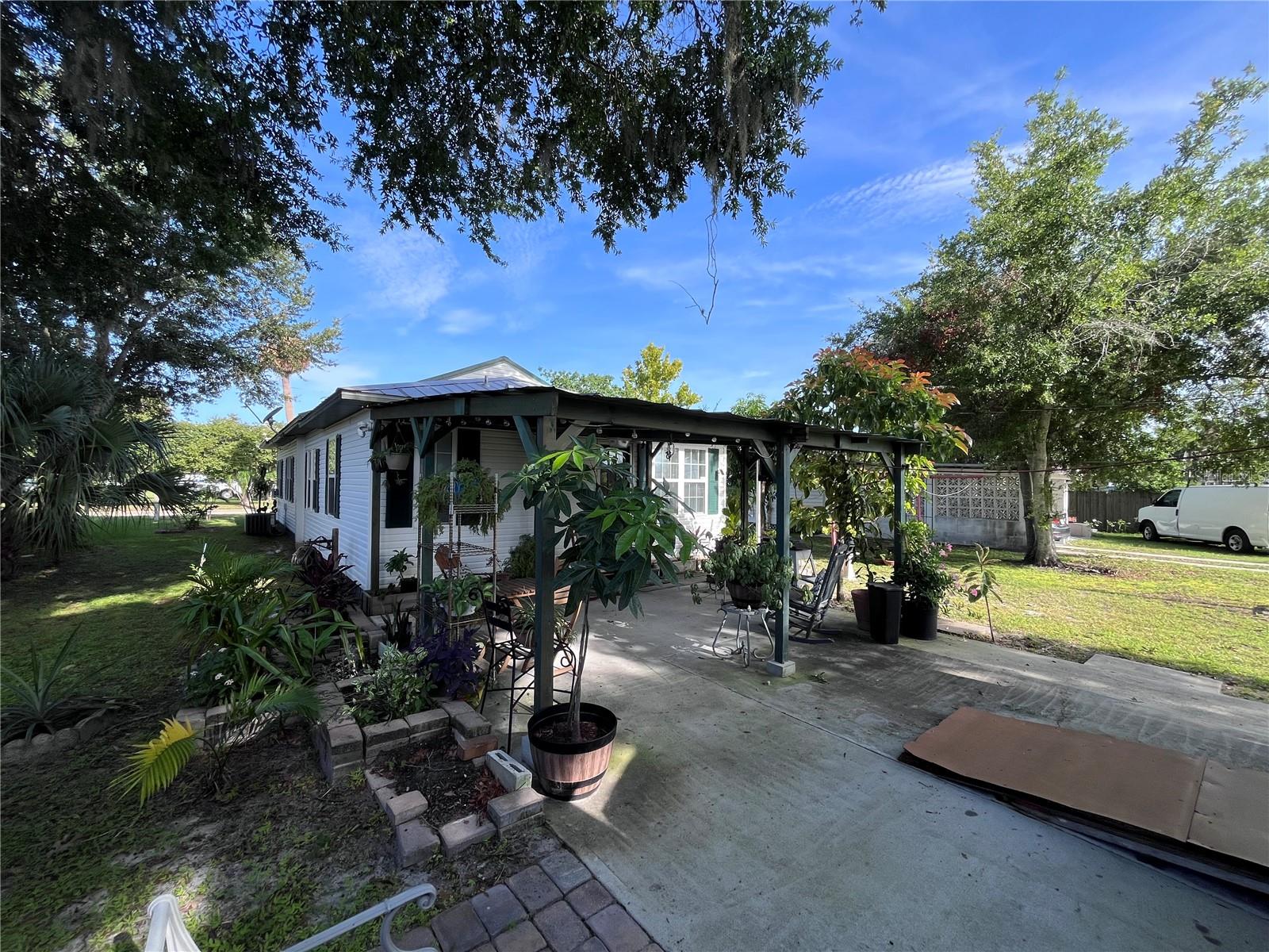 Image 12 of 38 For 1319 Florida Avenue