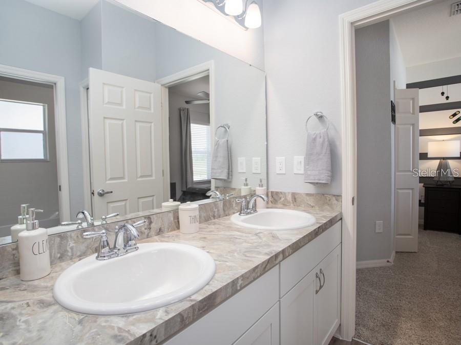 Image 13 of 17 For 4510 Rapallo Avenue