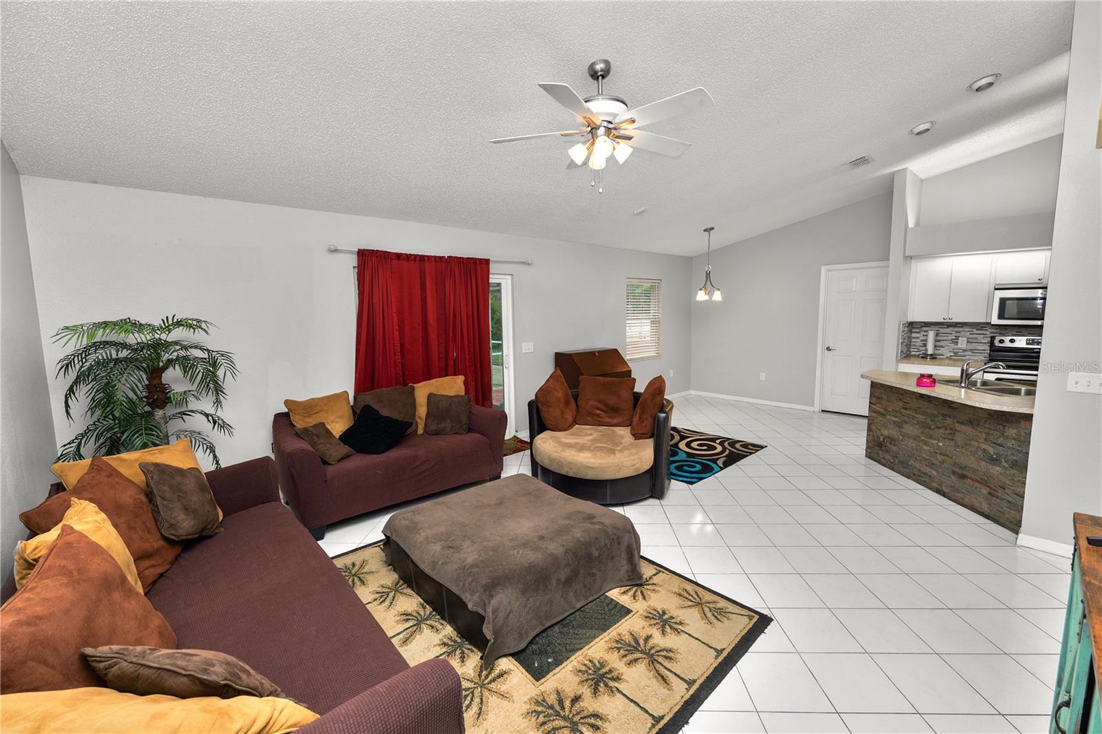 Image 11 of 30 For 2611 Jennifer Drive