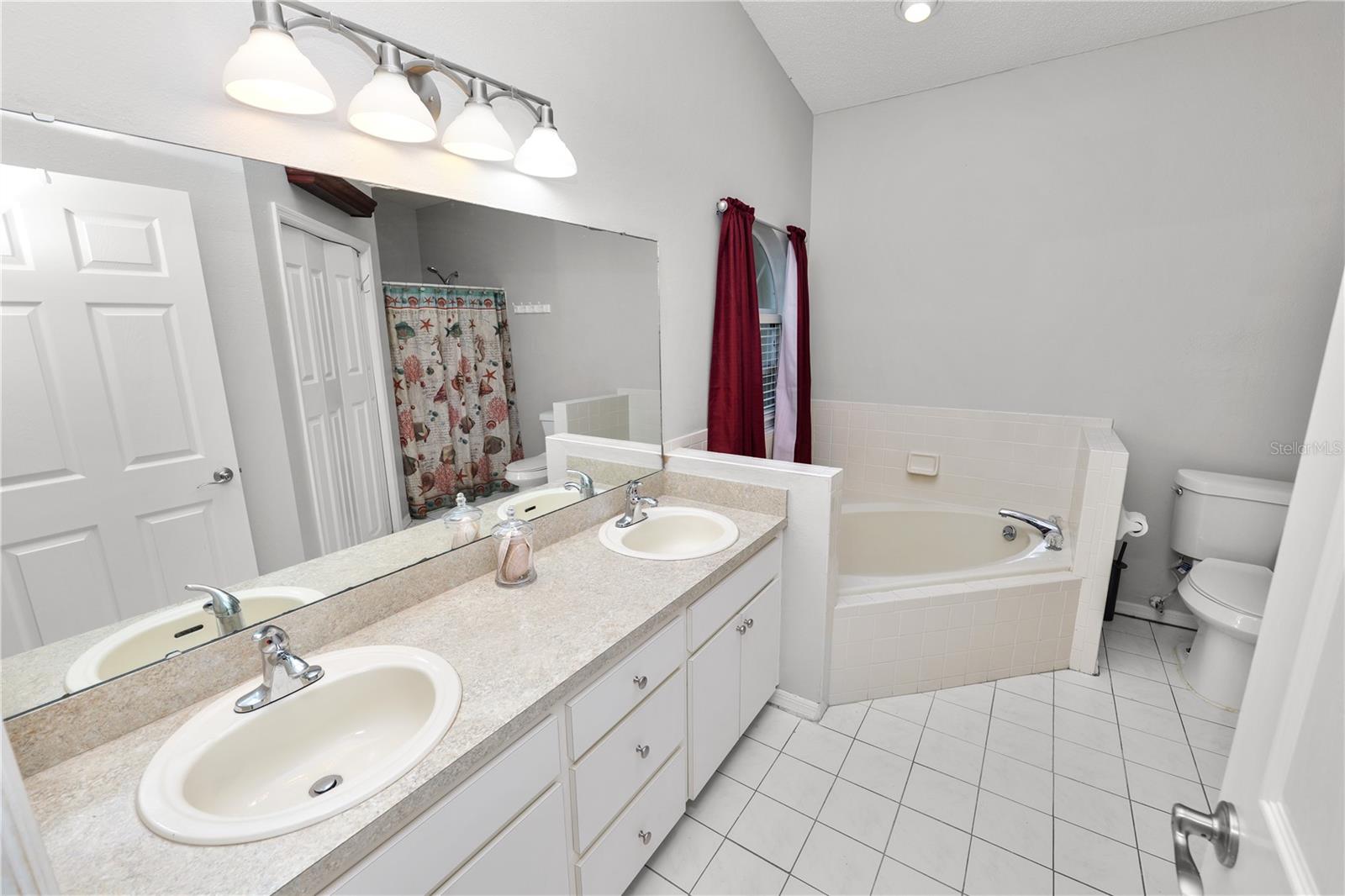 Image 18 of 30 For 2611 Jennifer Drive