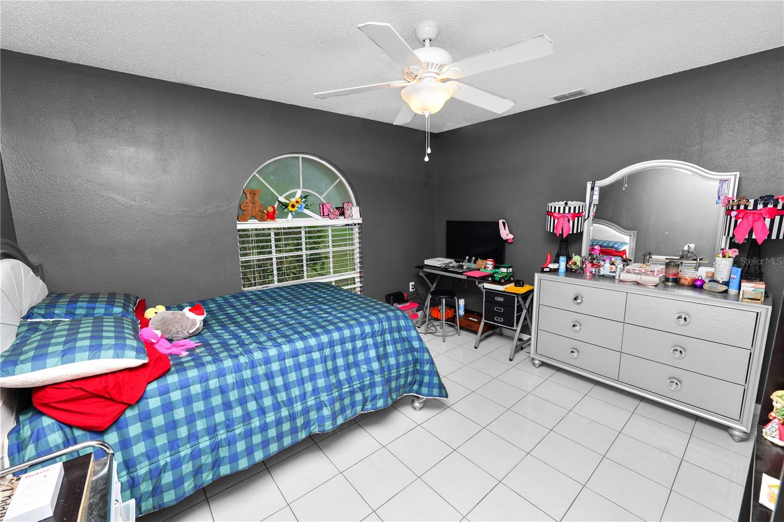 Image 23 of 30 For 2611 Jennifer Drive