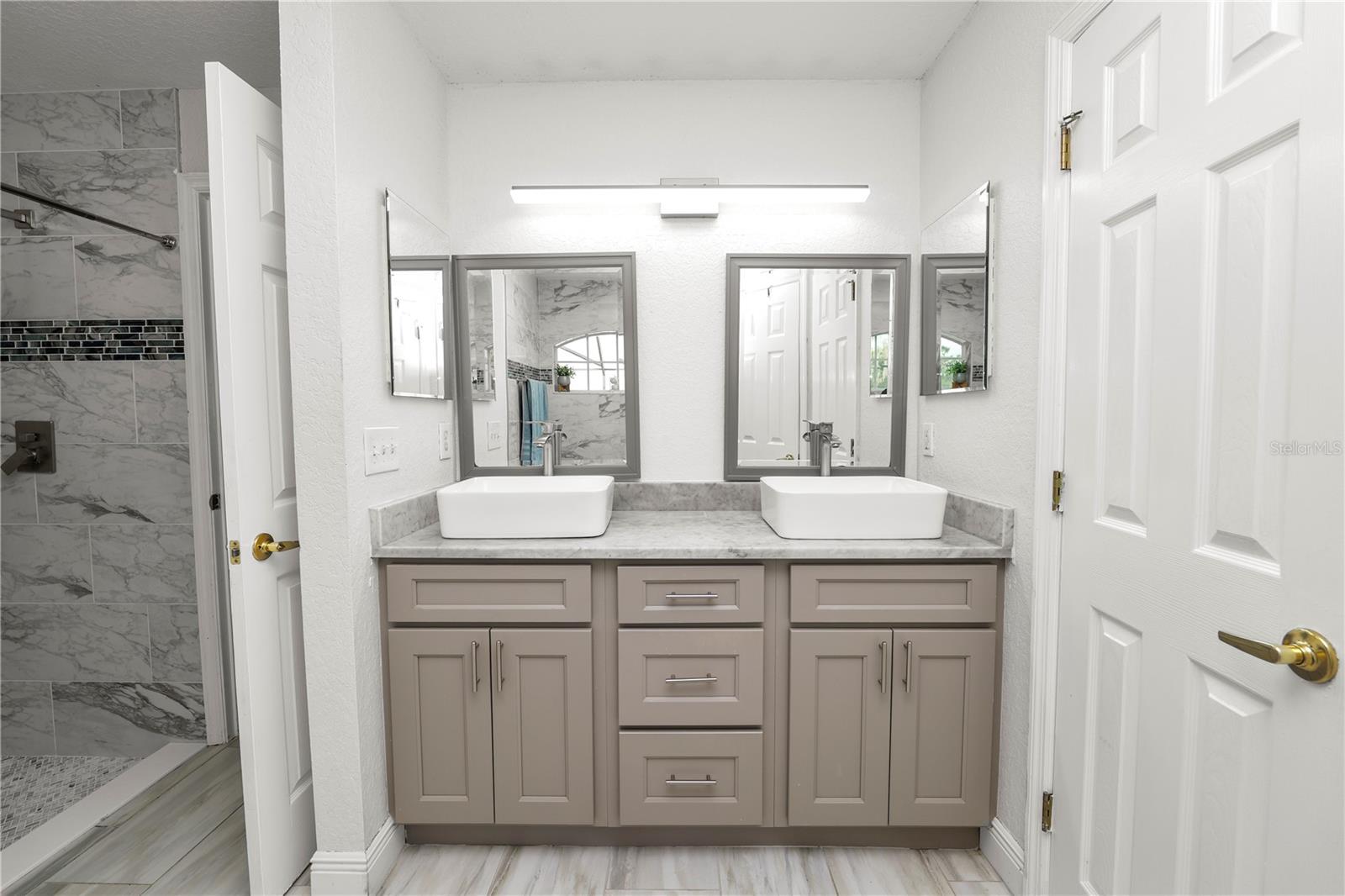 Image 19 of 56 For 8026 Ashley Pointe Drive
