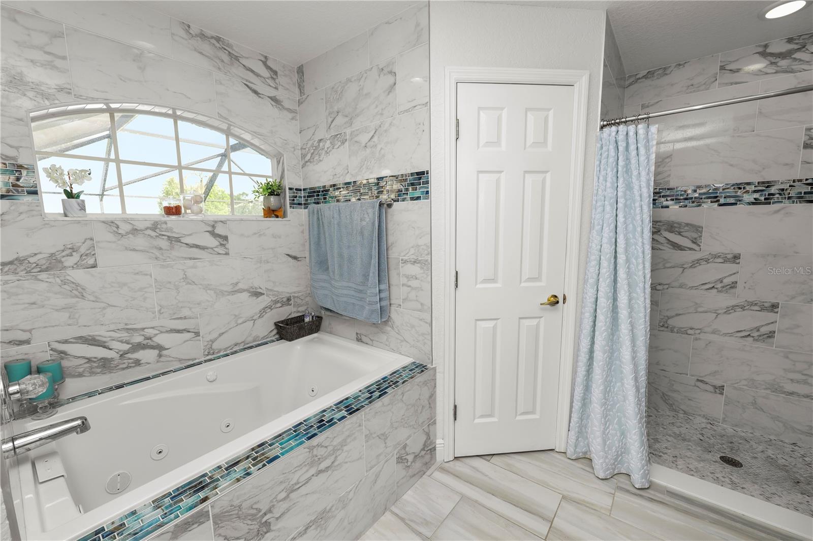 Image 20 of 56 For 8026 Ashley Pointe Drive