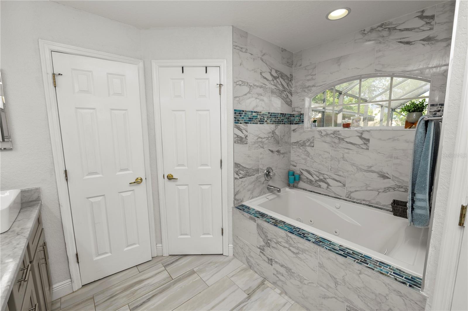 Image 21 of 56 For 8026 Ashley Pointe Drive