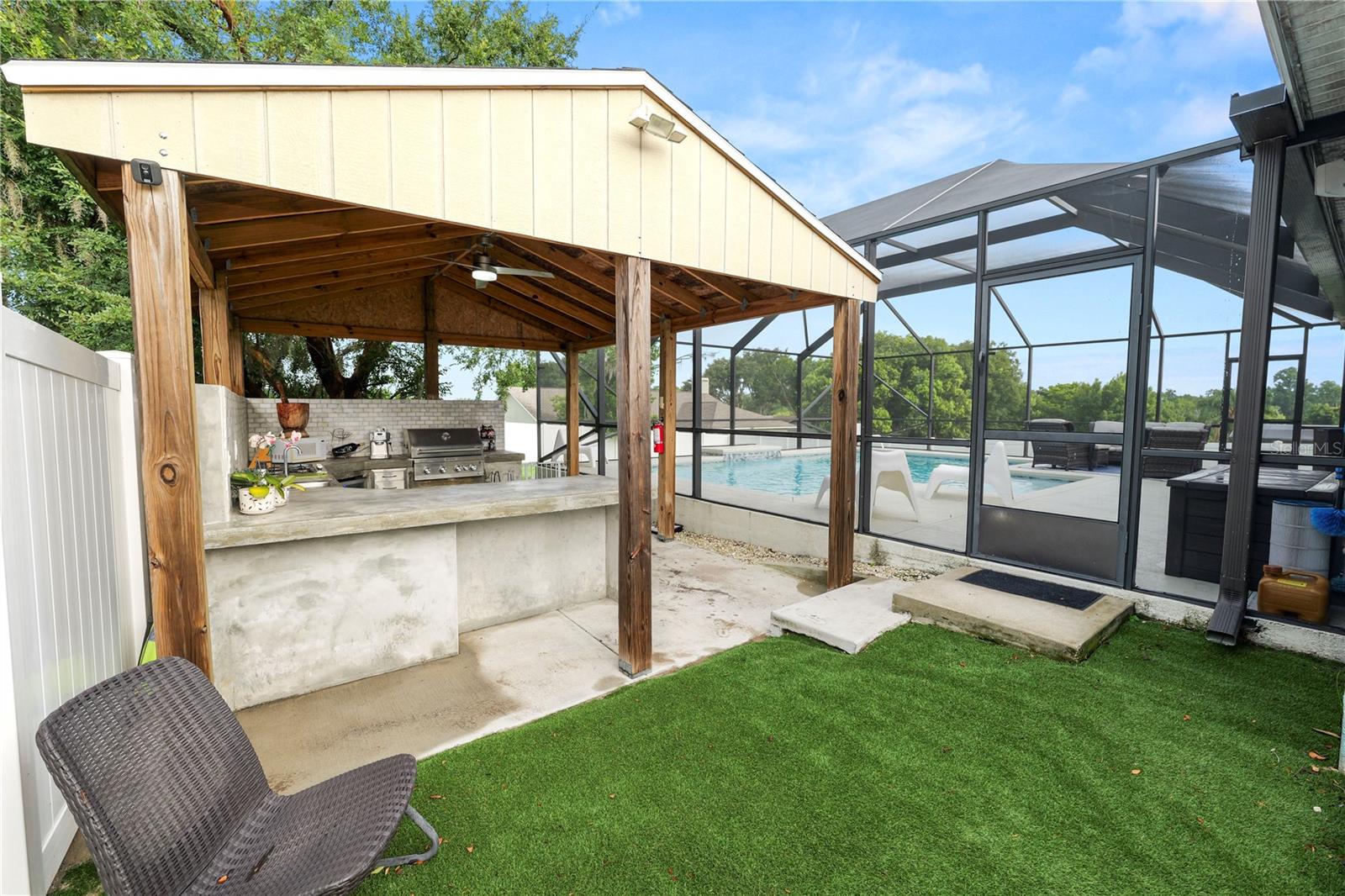 Image 40 of 56 For 8026 Ashley Pointe Drive