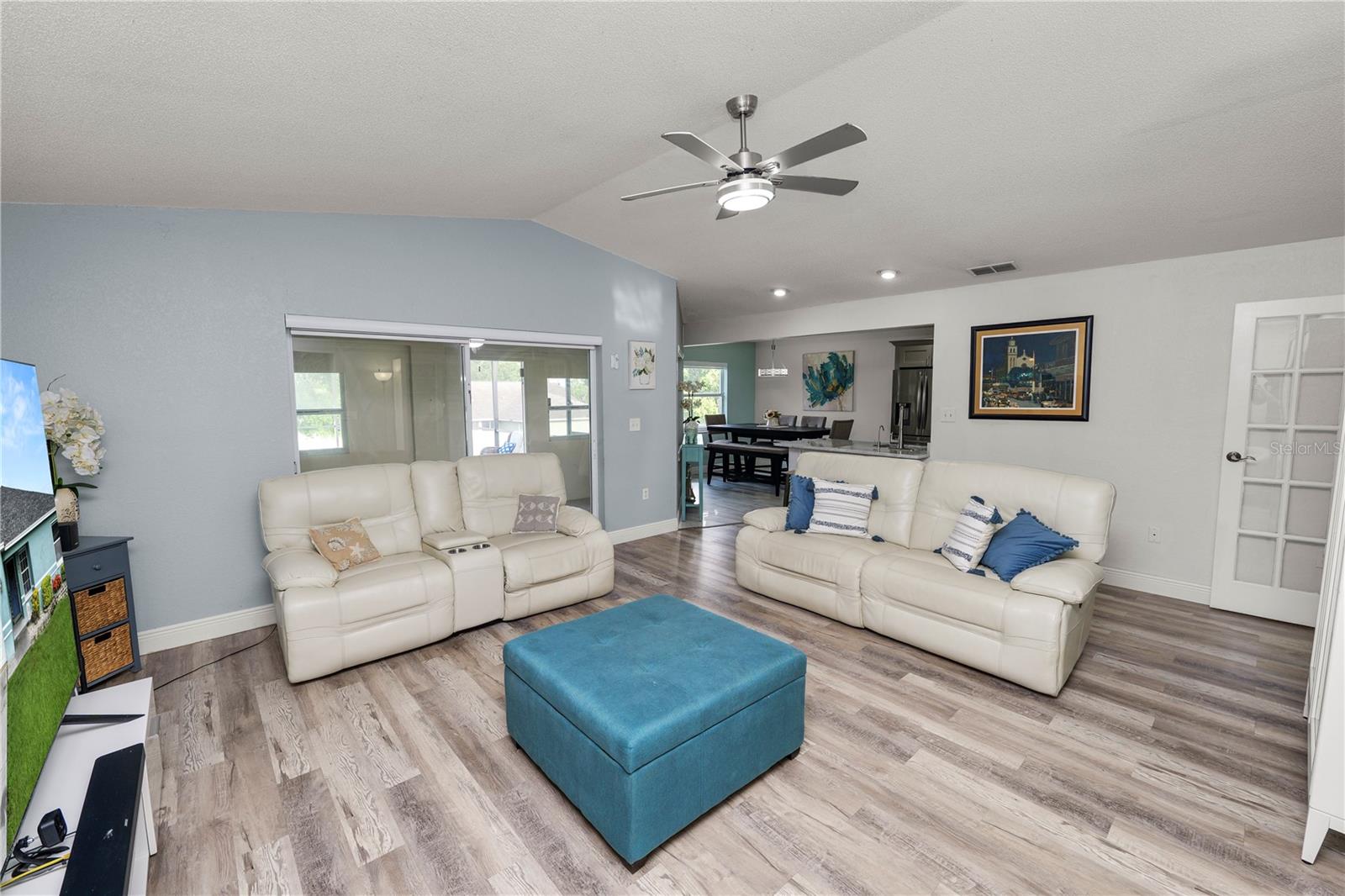 Image 5 of 56 For 8026 Ashley Pointe Drive