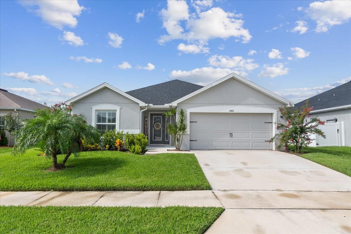 Details for 1542 Hollow Tree Court, LAKELAND, FL 33811
