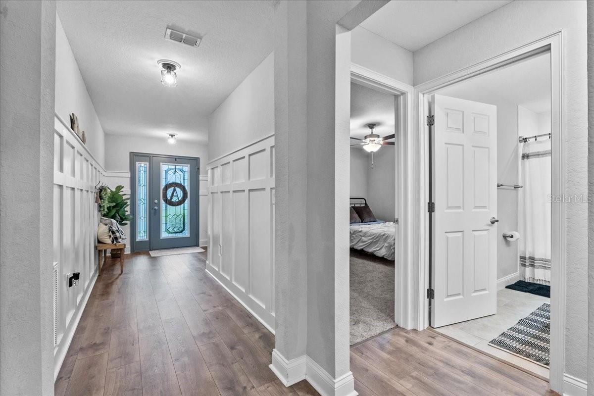 Image 4 of 44 For 1542 Hollow Tree Court