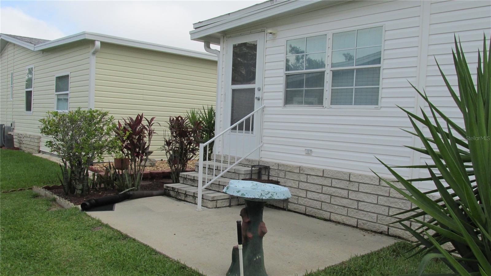 Image 3 of 52 For 251 Ramsgate Way