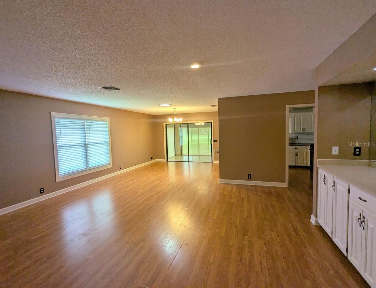 Image 4 of 15 For 553 Saint Andrews Road