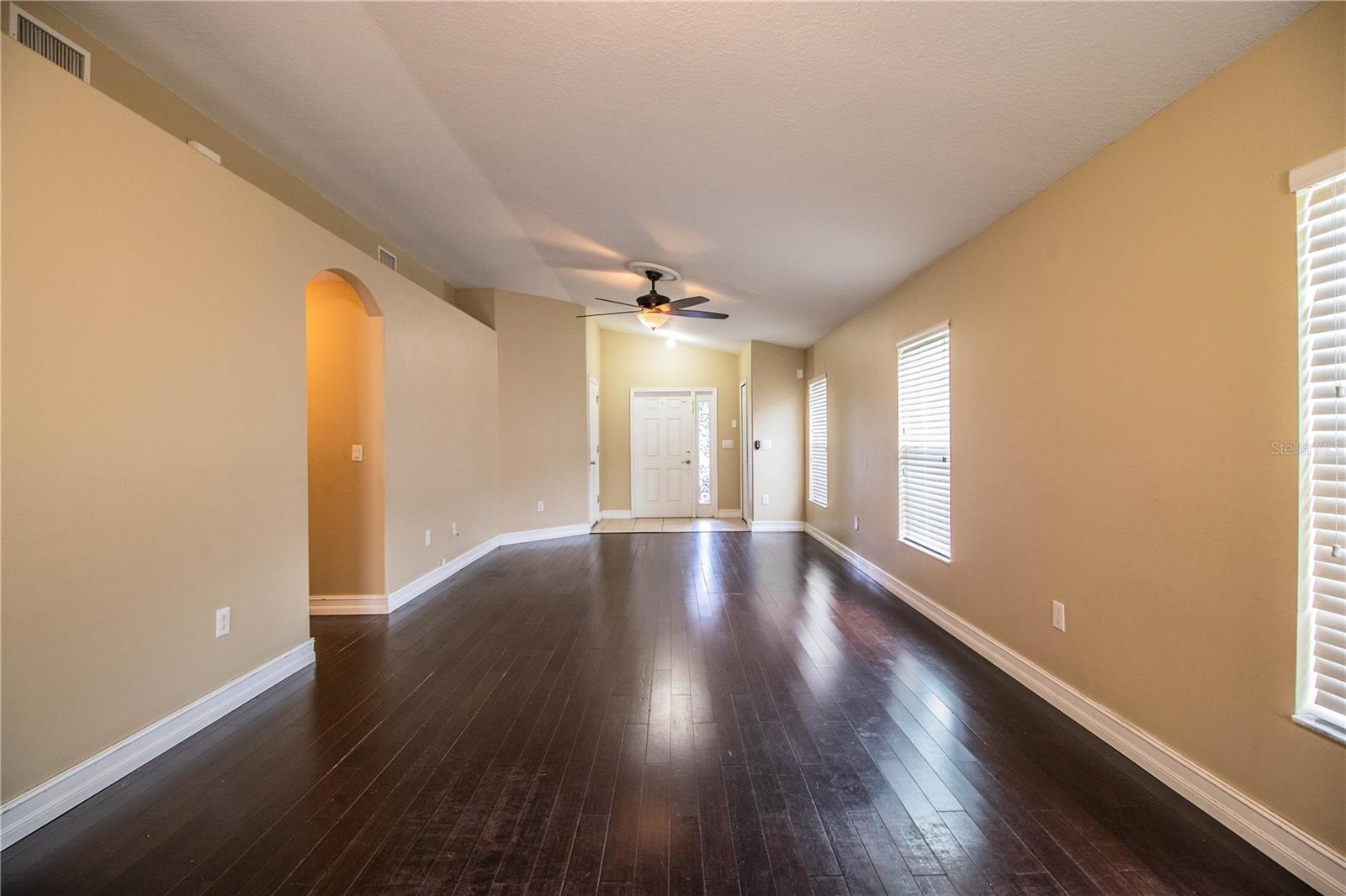 Image 13 of 61 For 7281 Cedarcrest Boulevard