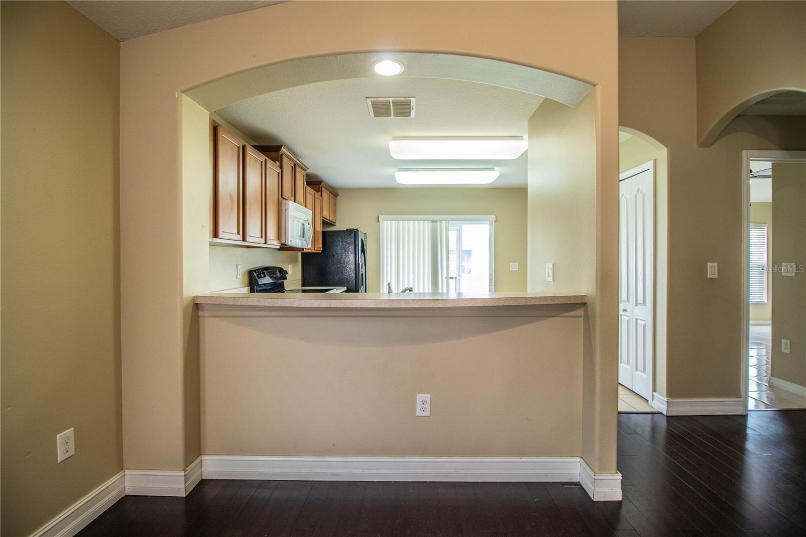Image 15 of 61 For 7281 Cedarcrest Boulevard