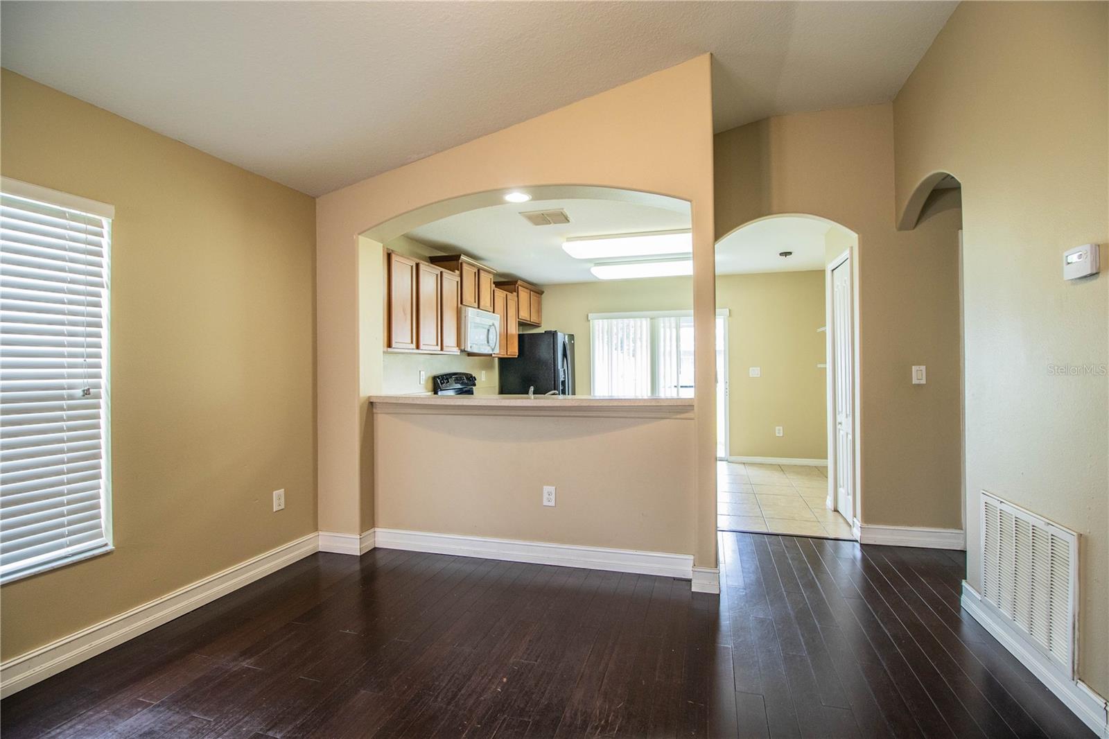 Image 16 of 61 For 7281 Cedarcrest Boulevard