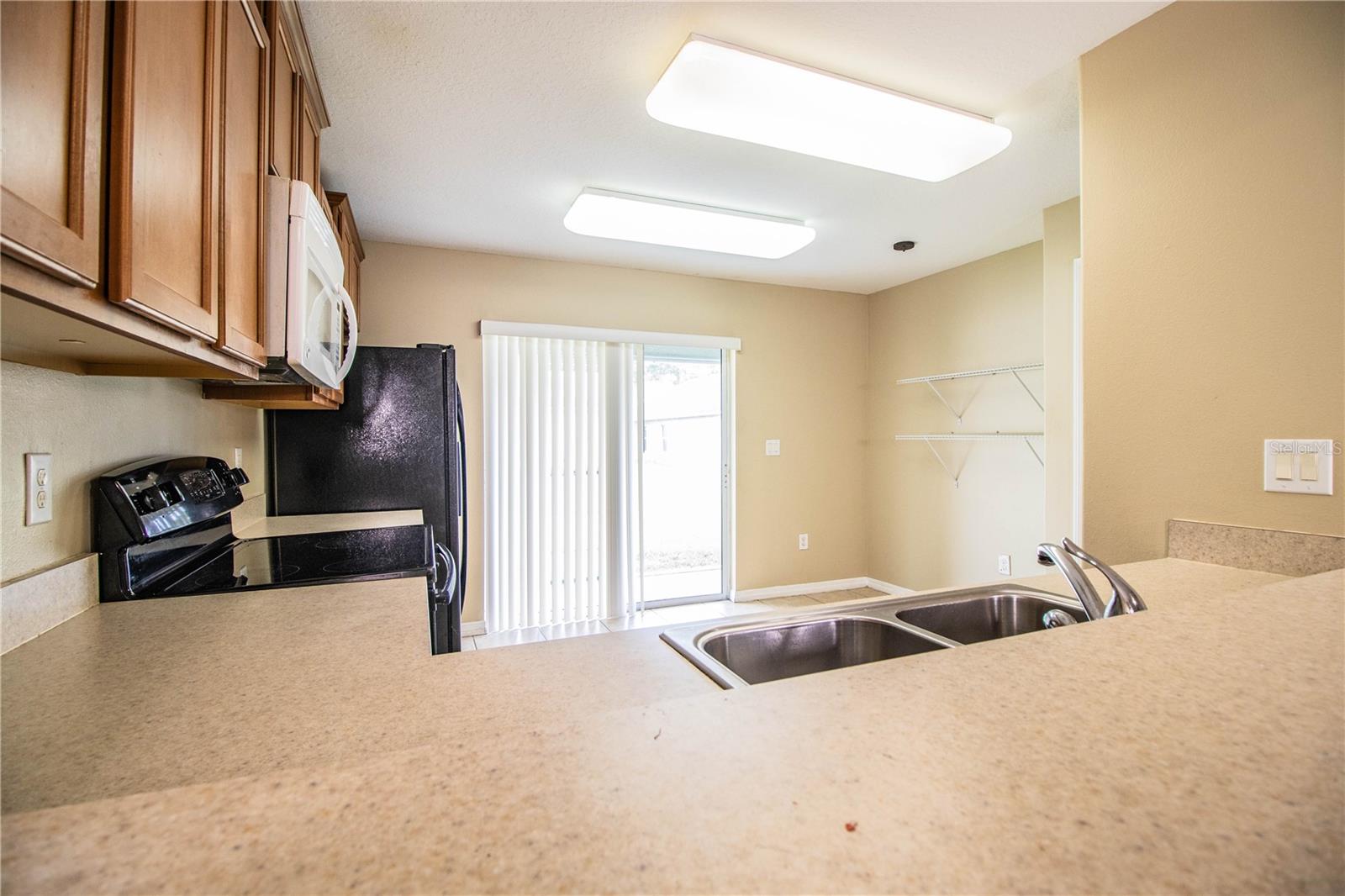 Image 18 of 61 For 7281 Cedarcrest Boulevard