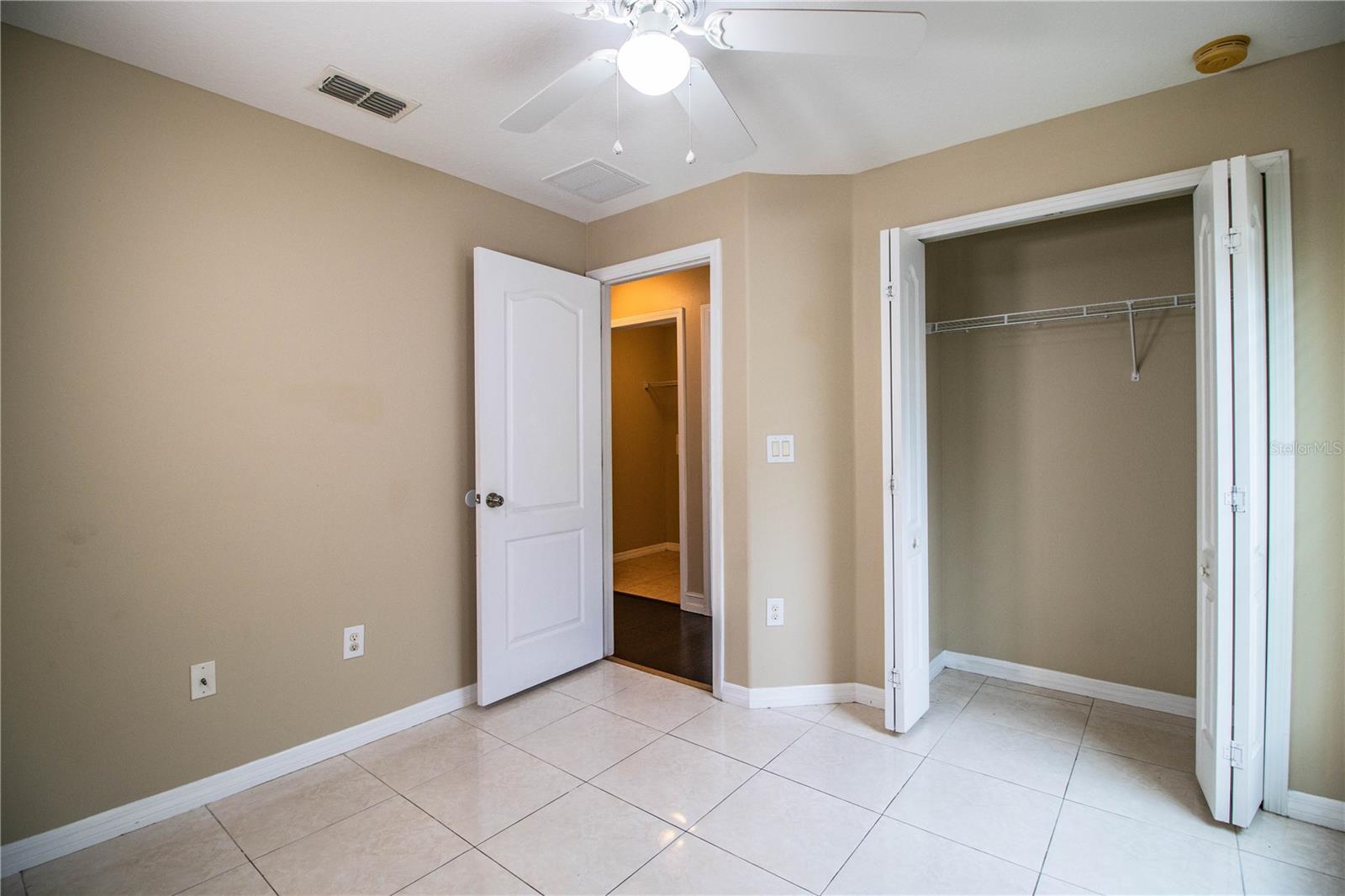 Image 35 of 61 For 7281 Cedarcrest Boulevard