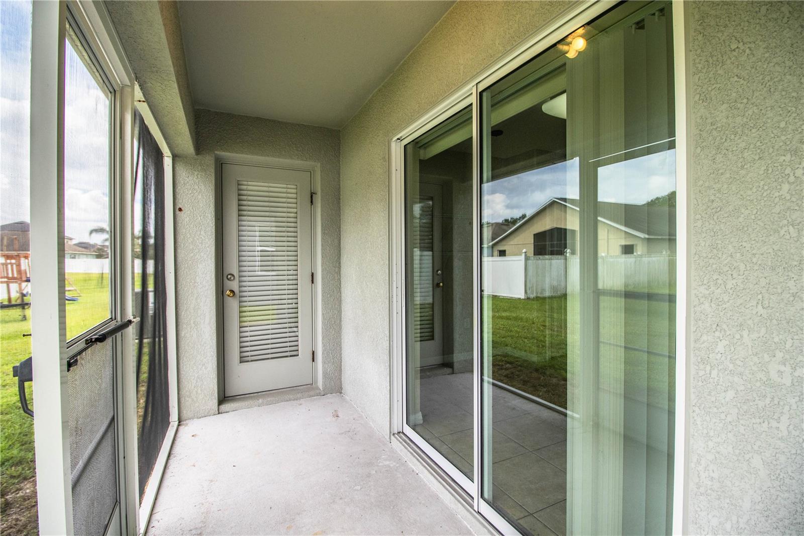 Image 46 of 61 For 7281 Cedarcrest Boulevard