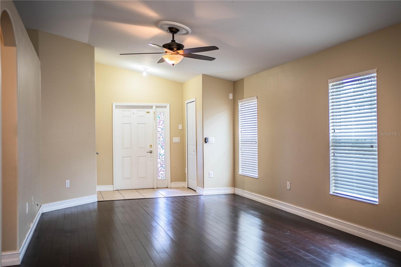 Image 7 of 61 For 7281 Cedarcrest Boulevard