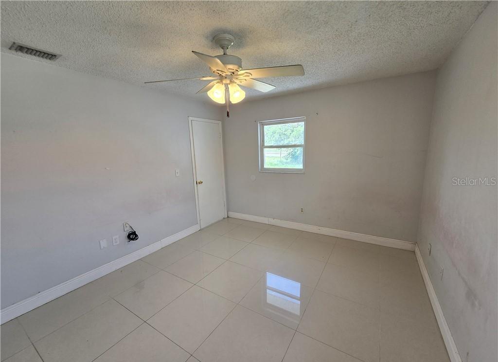 Image 13 of 20 For 2221 Sage Crest Drive