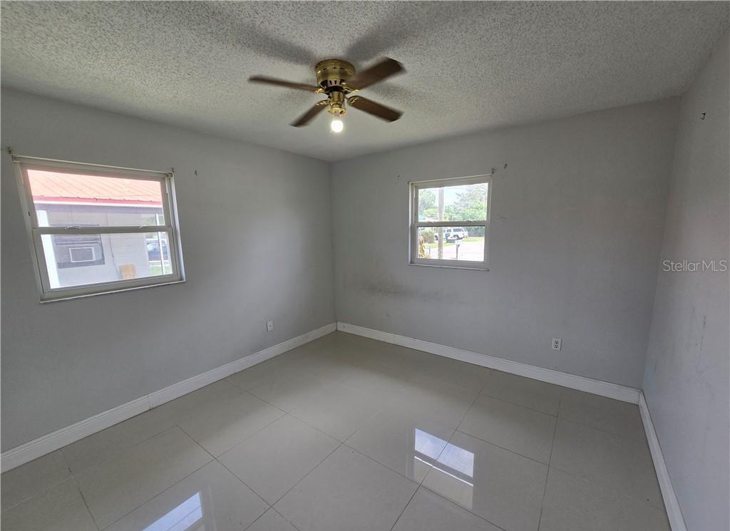 Image 15 of 20 For 2221 Sage Crest Drive