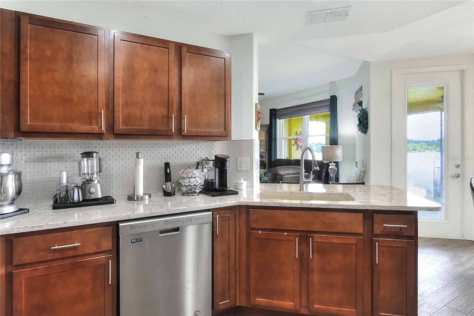 Image 13 of 50 For 3913 Serenade Lane 4