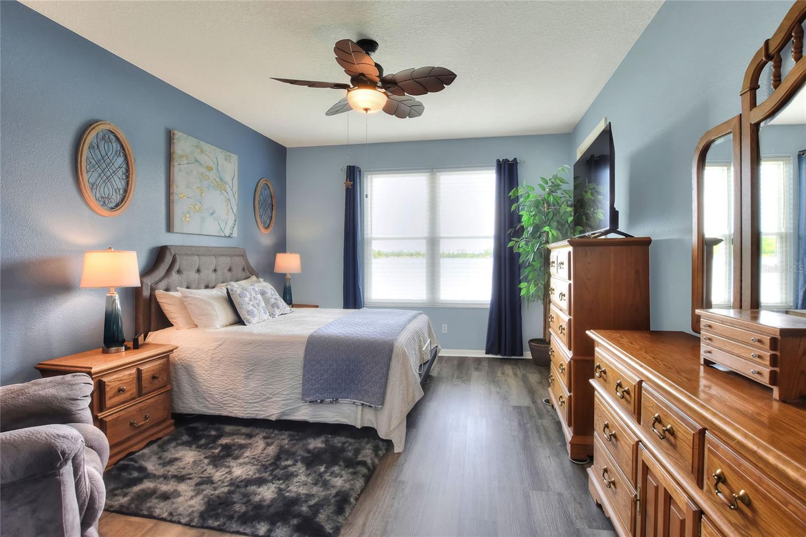 Image 17 of 50 For 3913 Serenade Lane 4