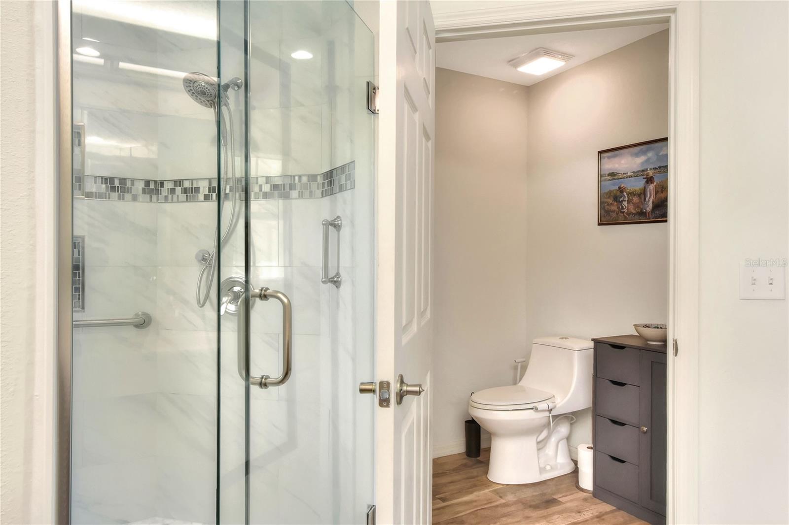 Image 22 of 50 For 3913 Serenade Lane 4