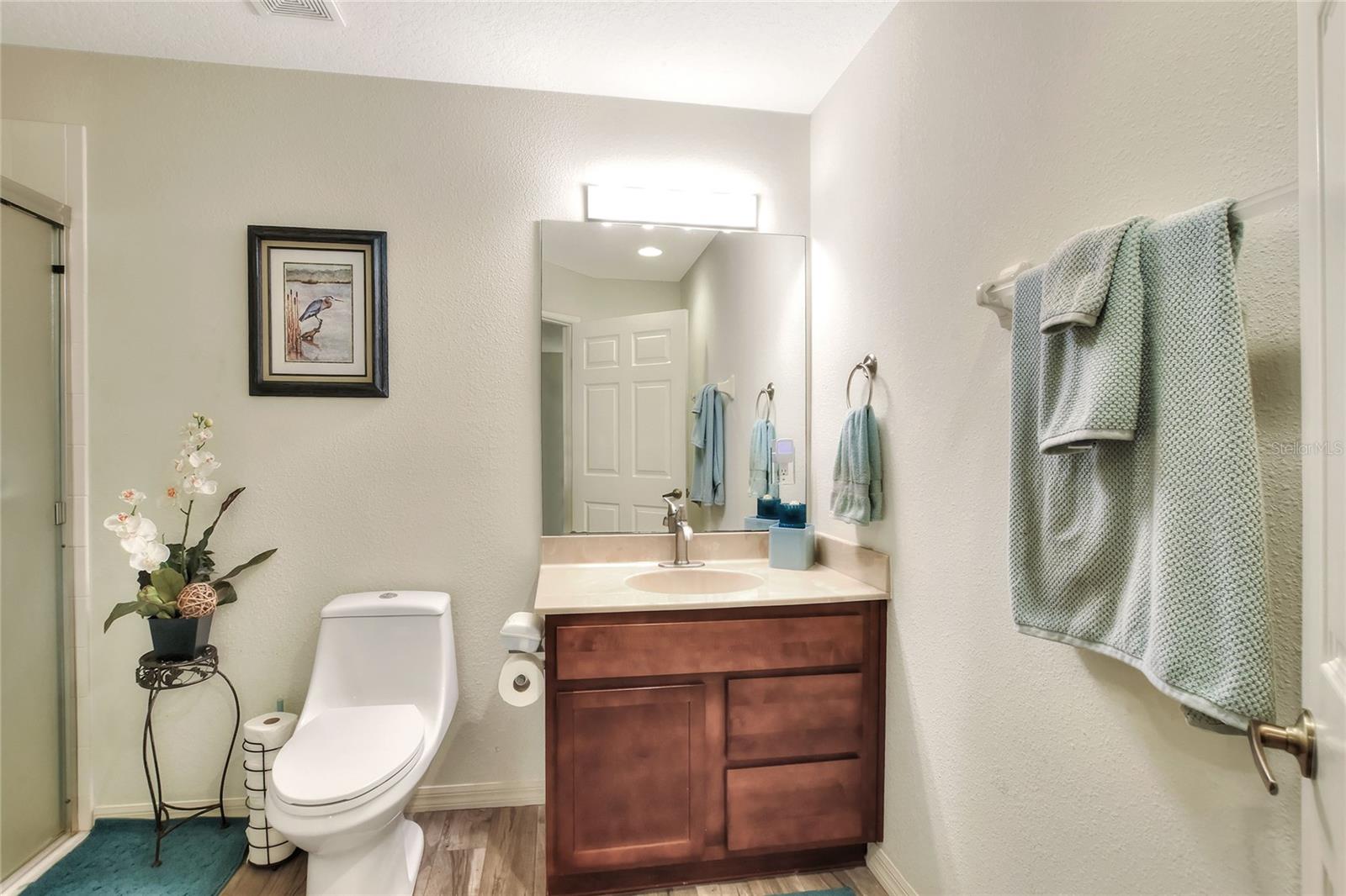Image 25 of 50 For 3913 Serenade Lane 4