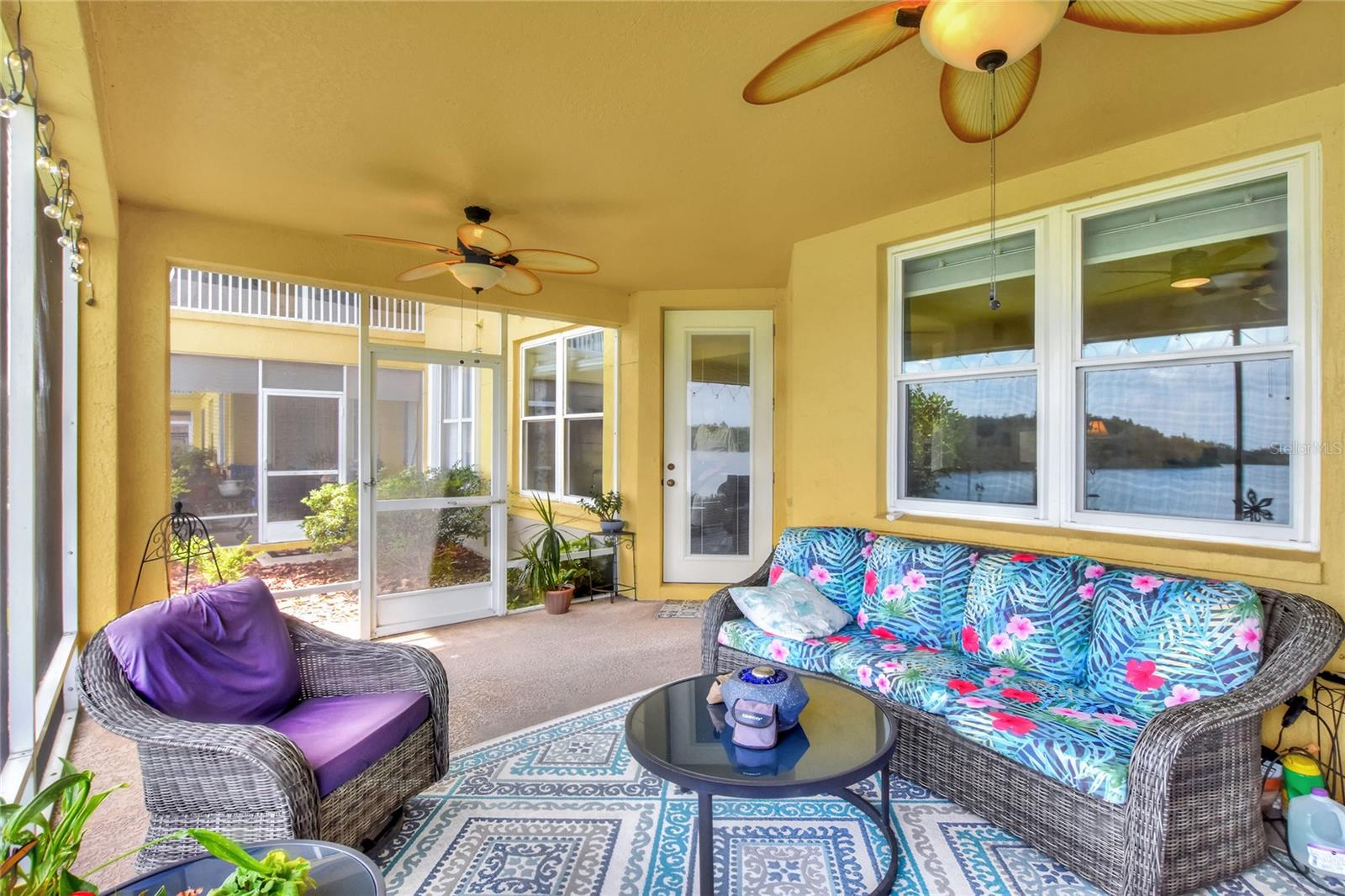 Image 32 of 50 For 3913 Serenade Lane 4