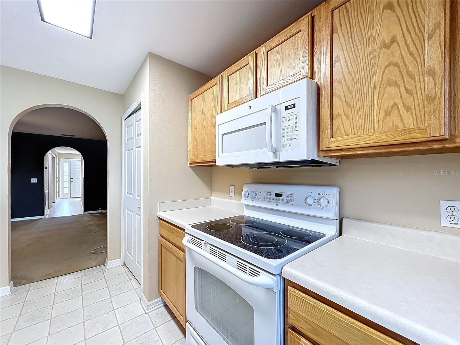 Image 42 of 44 For 4030 Dover Terrace Drive