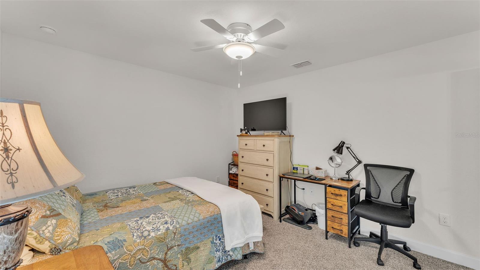 Image 15 of 45 For 843 Allison Place