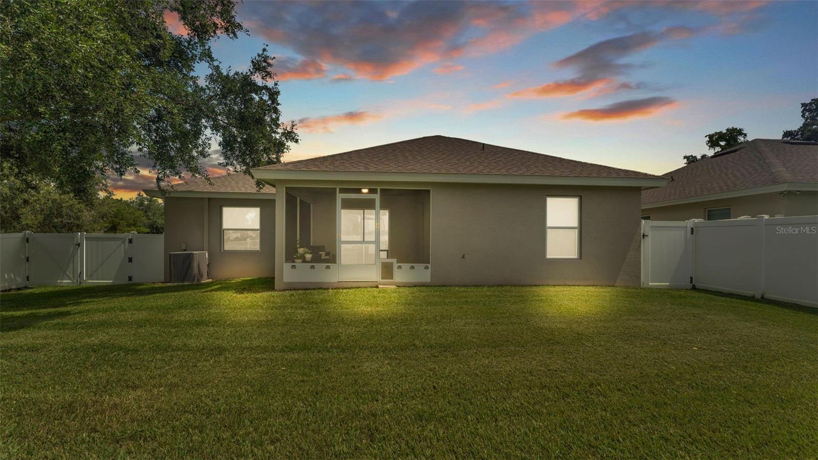 Image 2 of 45 For 843 Allison Place