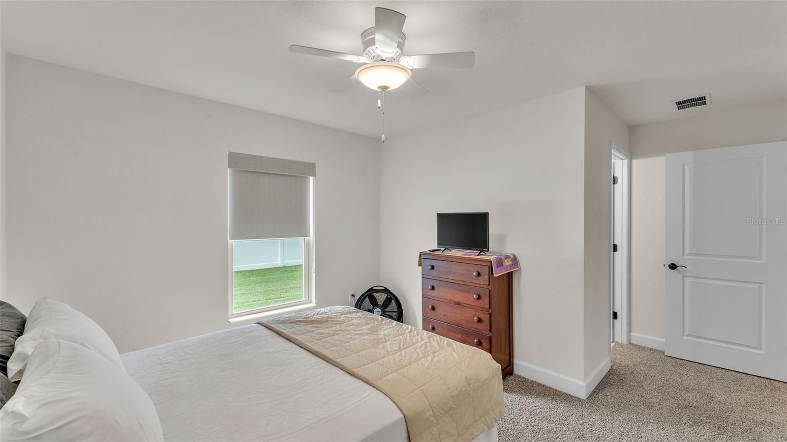 Image 25 of 45 For 843 Allison Place