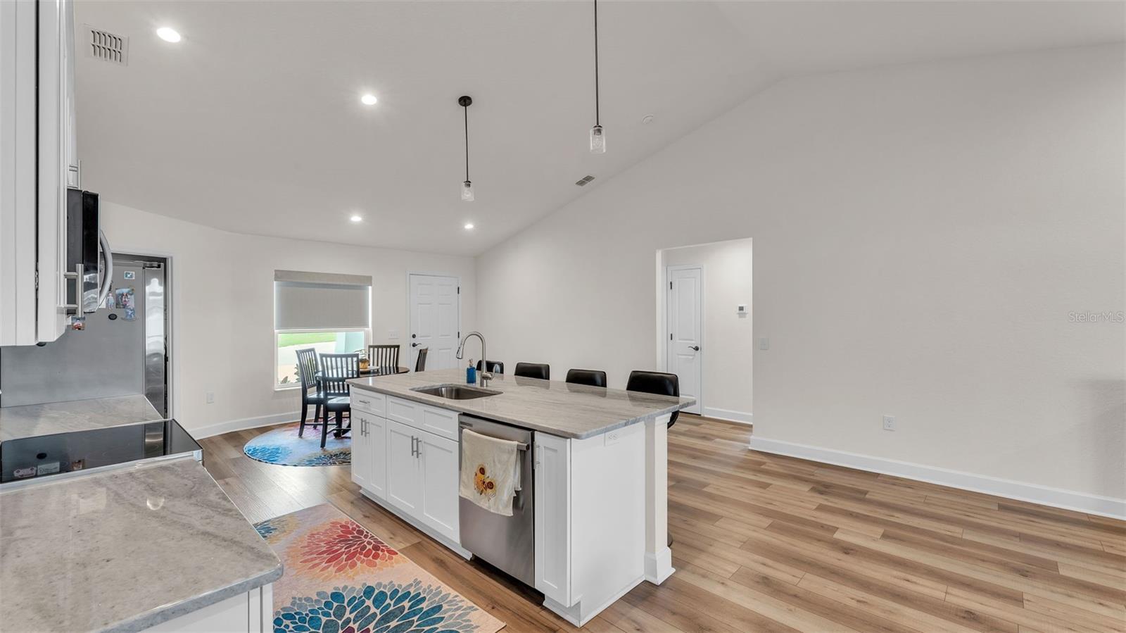 Image 33 of 45 For 843 Allison Place