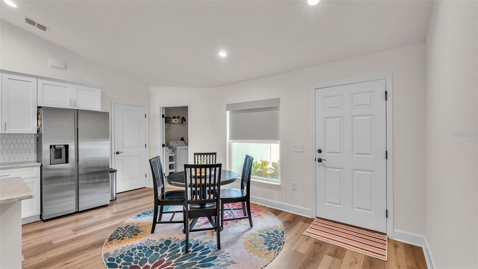 Image 37 of 45 For 843 Allison Place