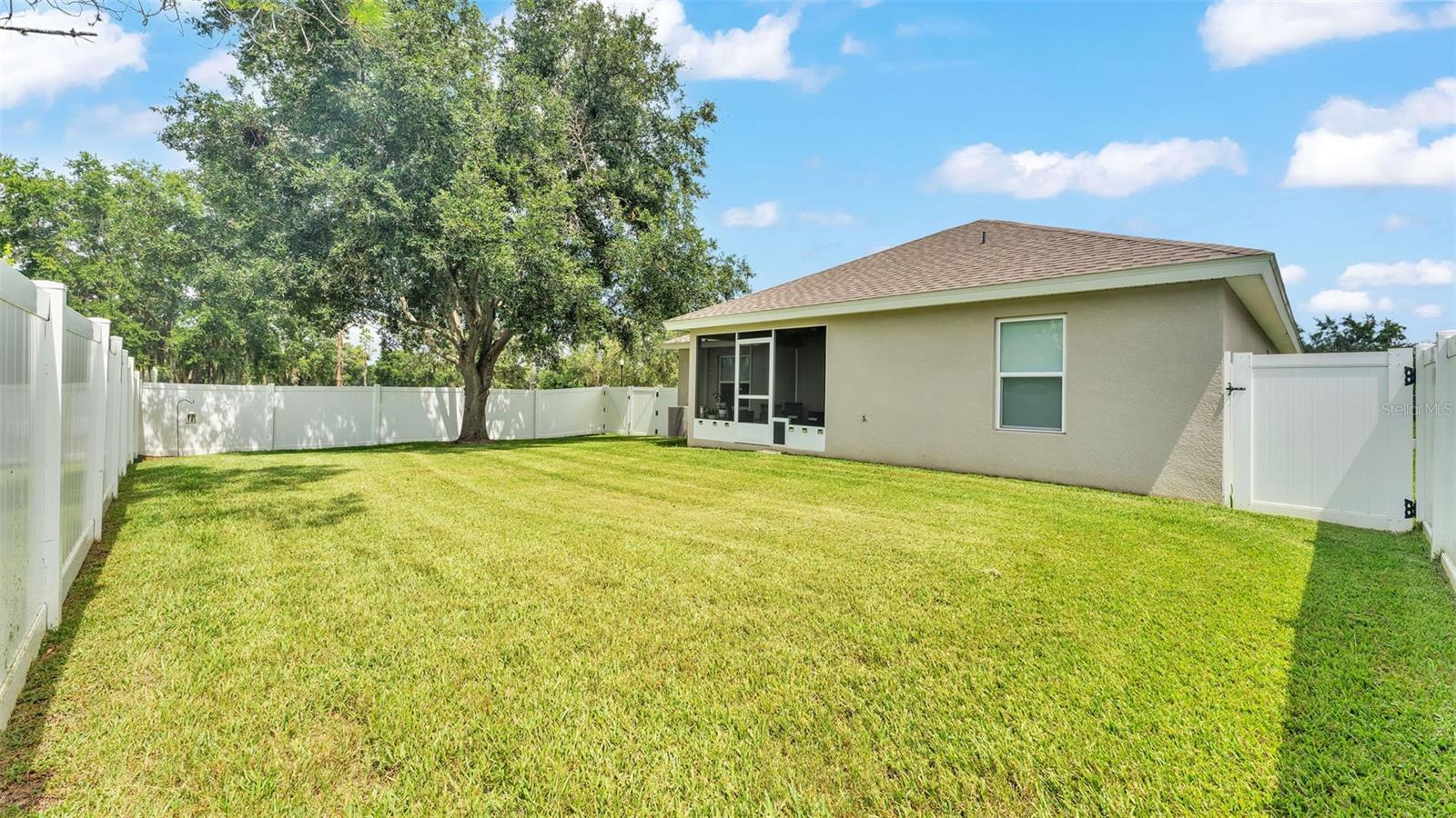 Image 6 of 45 For 843 Allison Place