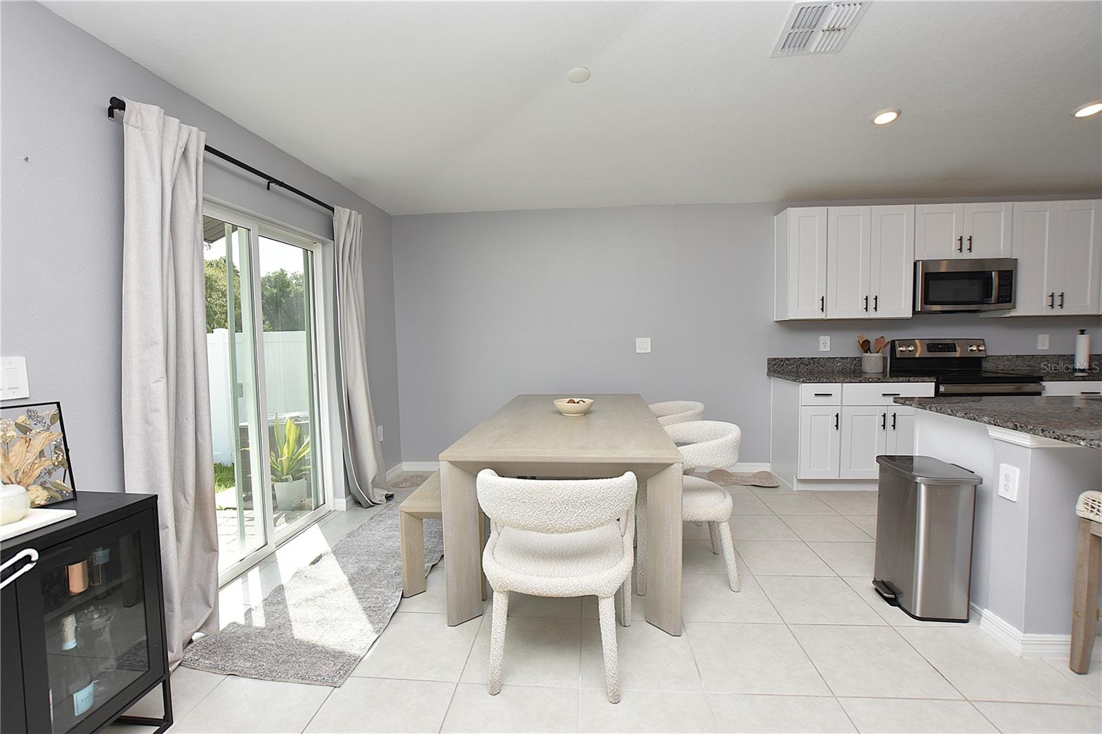Image 10 of 39 For 4421 Cozy Condor Court
