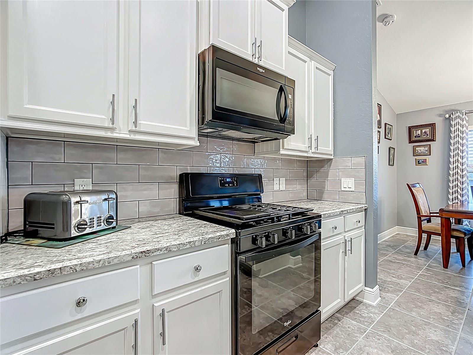 Image 14 of 52 For 1471 Eagle Crest Boulevard