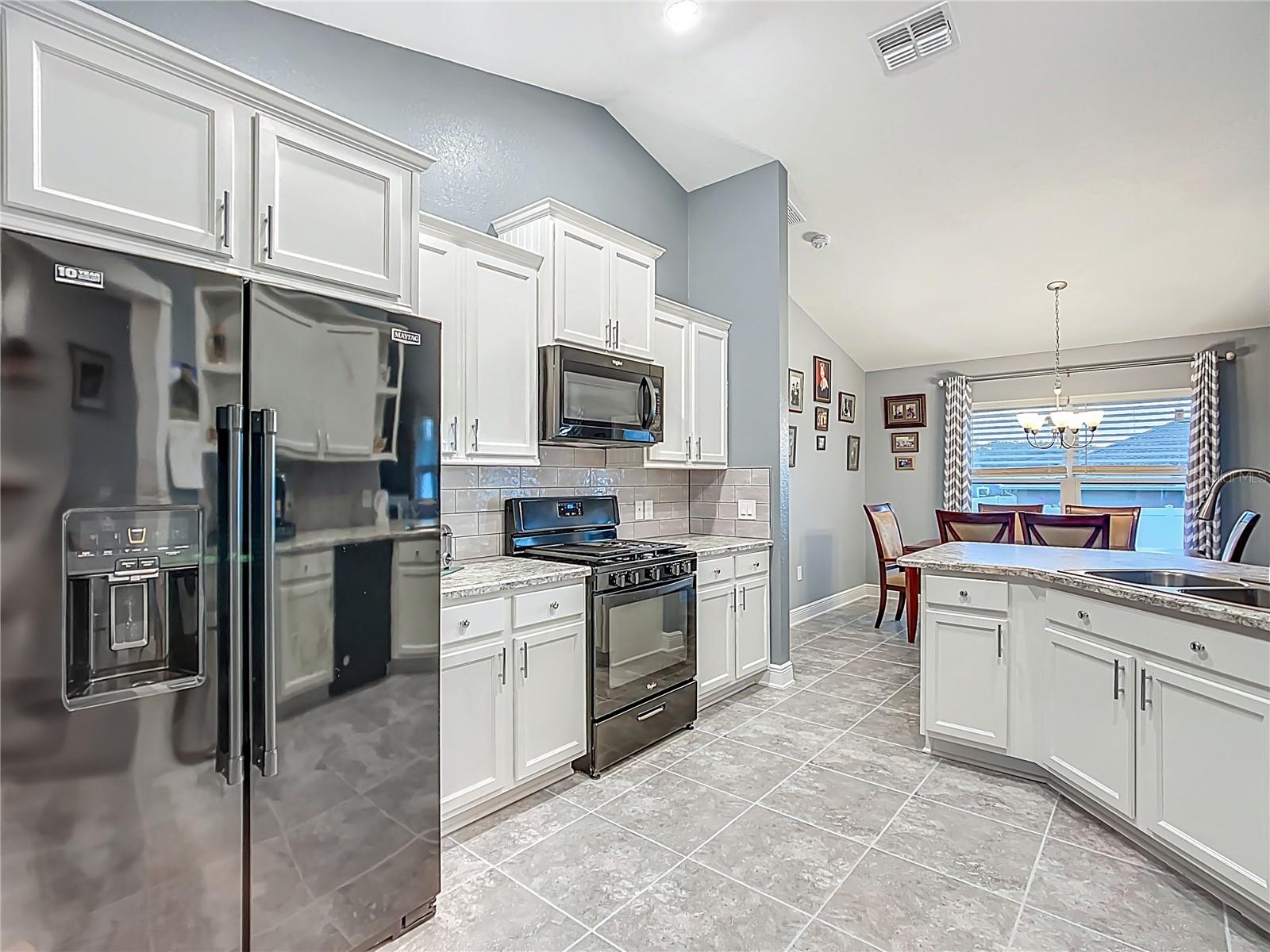 Image 17 of 52 For 1471 Eagle Crest Boulevard