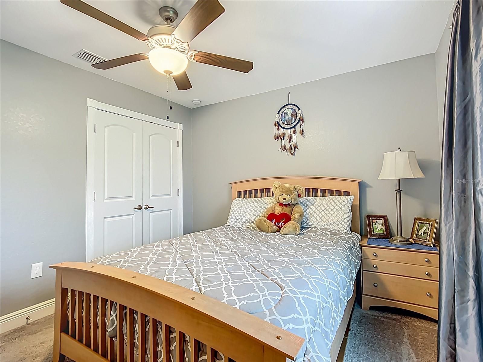 Image 23 of 52 For 1471 Eagle Crest Boulevard