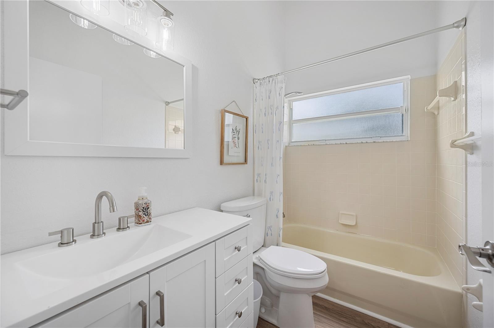 Image 17 of 31 For 1009 Meadowood Pointe Road