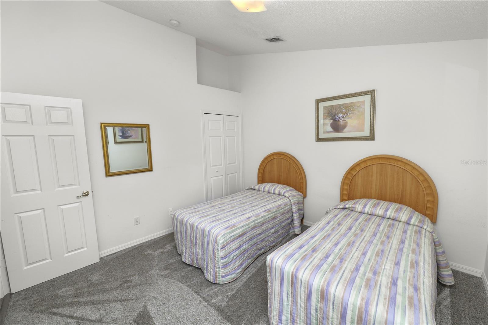 Image 32 of 69 For 16200 Egret Hill Street
