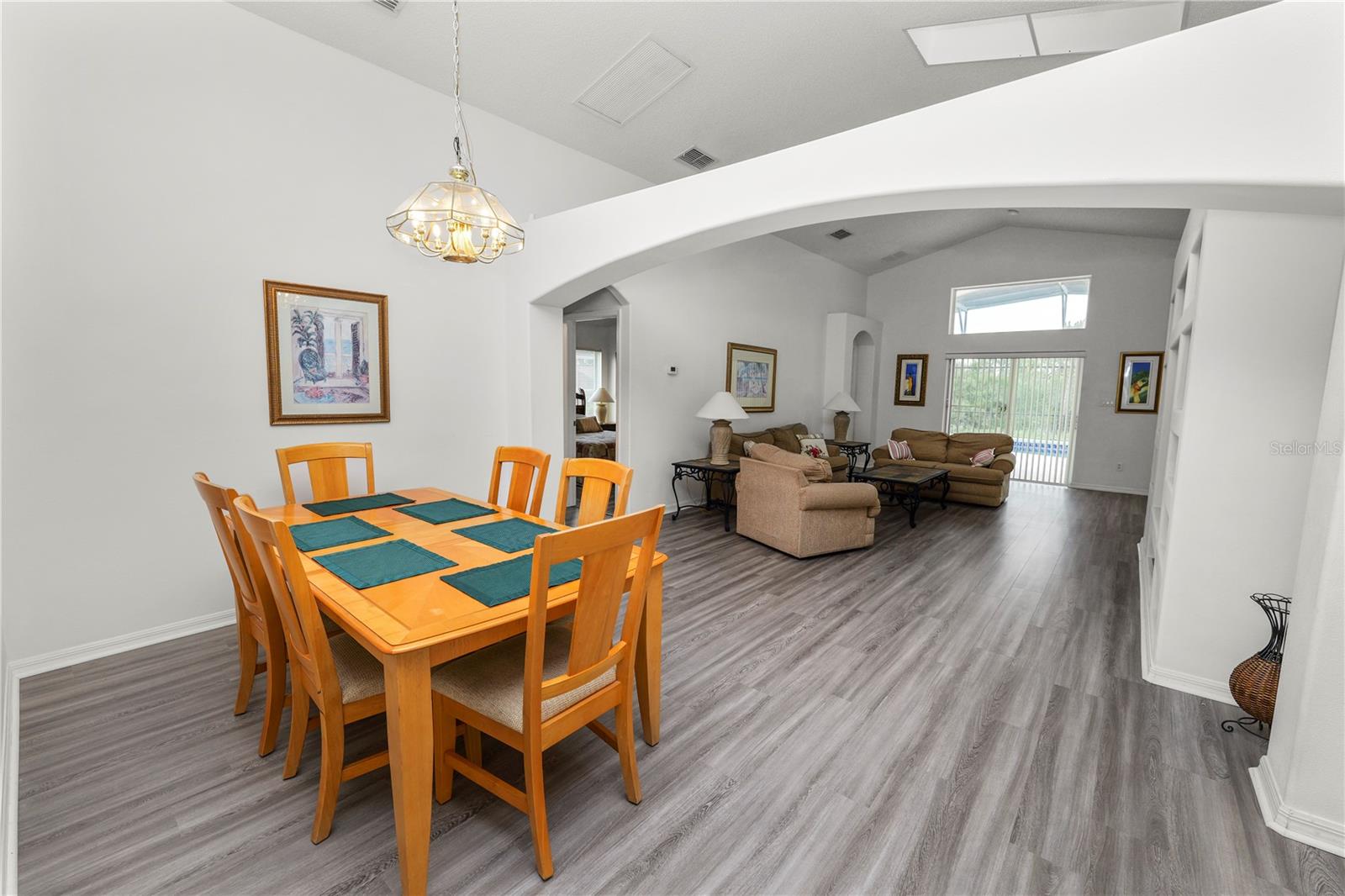 Image 7 of 69 For 16200 Egret Hill Street