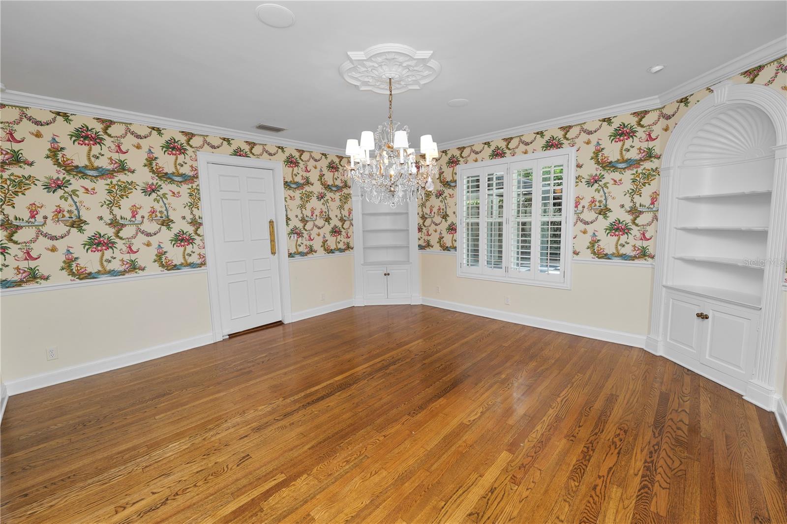 Image 20 of 73 For 425 Morningside Drive