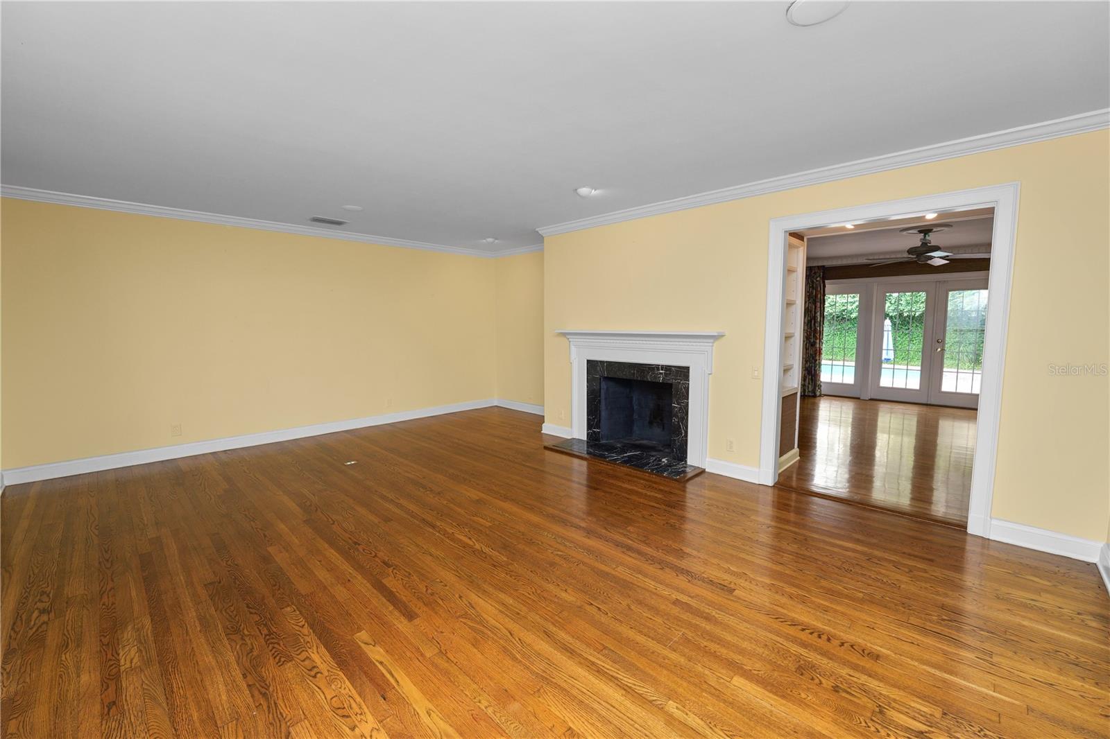 Image 22 of 73 For 425 Morningside Drive