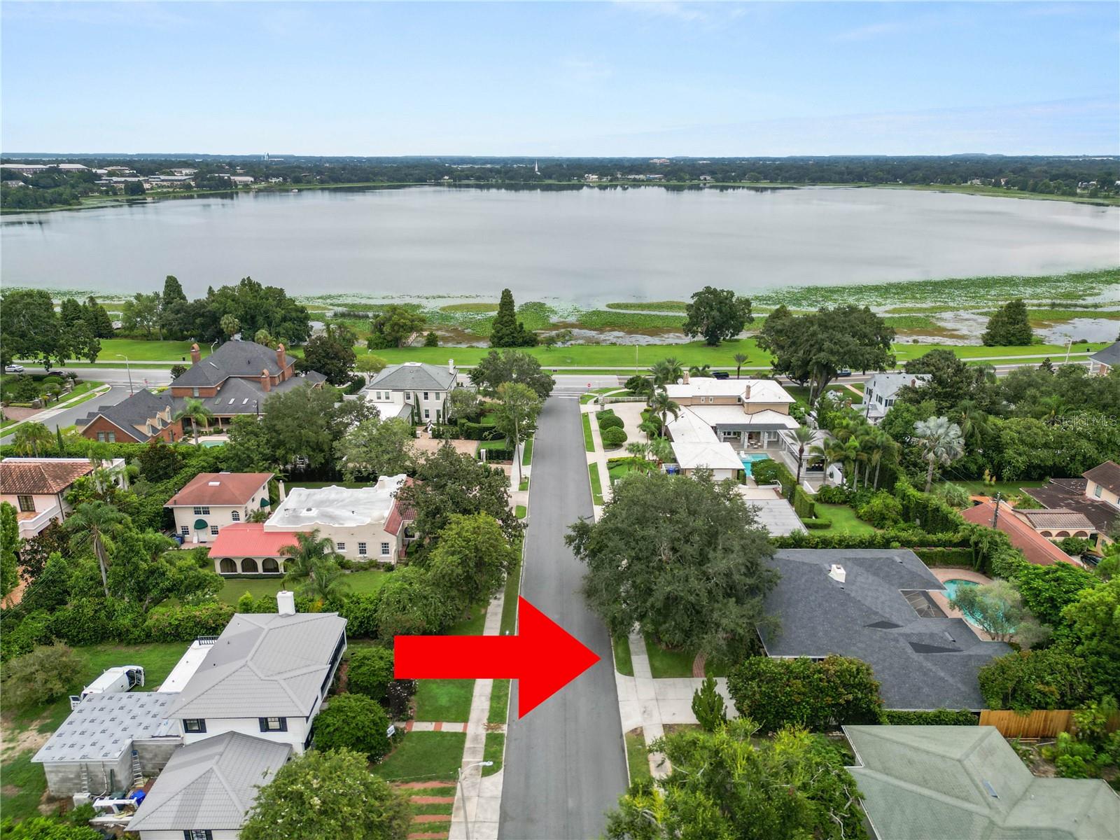 Image 8 of 73 For 425 Morningside Drive