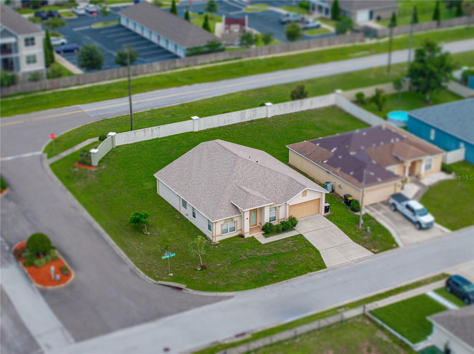 Image 6 of 47 For 4532 Great Blue Heron Drive